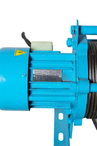 Лебедка электрическая  300 кг  70 м с канатом 380 В TOR KCD (N) по ценам производителя в Челябинске с доставкой по всей России