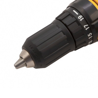 Дрель-шуруповерт аккумуляторная CDL-IB-18-02, Li-Ion, 18 В, 2 акк. Denzel по ценам производителя в Челябинске с доставкой по всей России