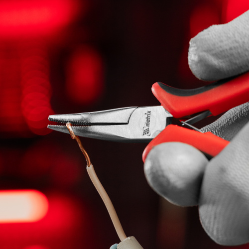 Длинногубцы изогнутые Mini, 130 мм, никелированные, авторазжим, двухкомпонентные рукоятки Matrix по ценам производителя в Челябинске с доставкой по всей России