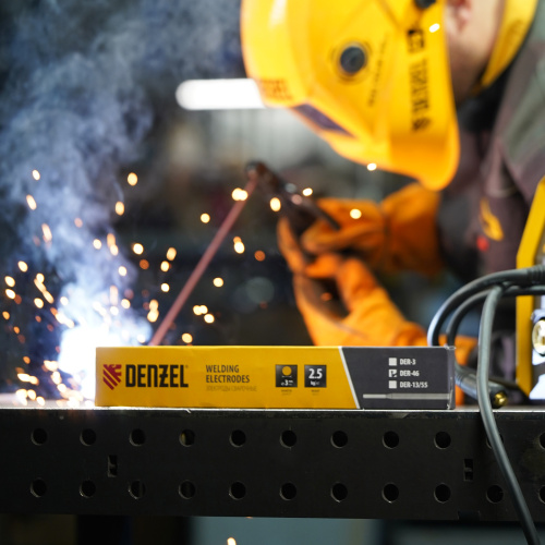 Электроды DER-46, диам. 3 мм, 2,5 кг., рутиловое покрытие Denzel по ценам производителя в Челябинске с доставкой по всей России