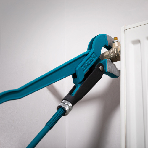 Ключ трубный рычажный 1.5, №2, цельнокованый, CrV, тип "S" Gross по ценам производителя в Челябинске с доставкой по всей России