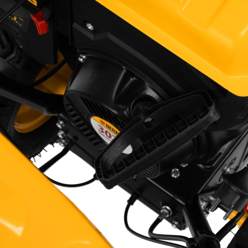 Бензиновая снегоуборочная машина SBL 711D PRO, 302cc, эл.старт, фара, обогрев, блок. дифф. Denzel по ценам производителя в Челябинске с доставкой по всей России