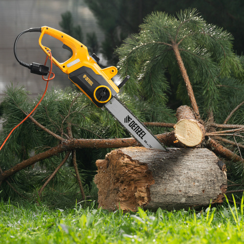 Пила цепная электрическая EDS-2000P, 2 кВт,поперечная, шина 40 см, шаг 3/8, паз 1.3 мм, 57 звеньев Denzel по ценам производителя в Челябинске с доставкой по всей России