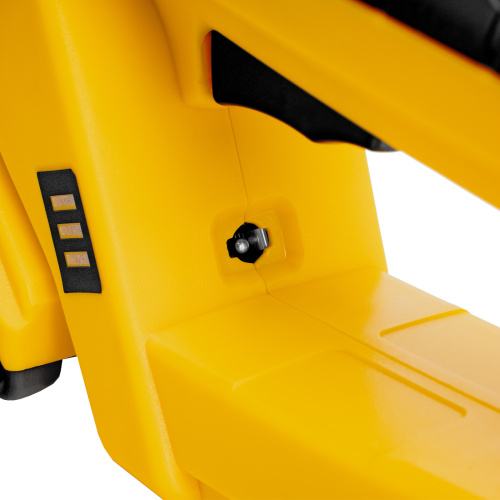 Ножницы-кусторез аккумуляторные GS-7, Li-Ion, 7,2 В Denzel по ценам производителя в Челябинске с доставкой по всей России