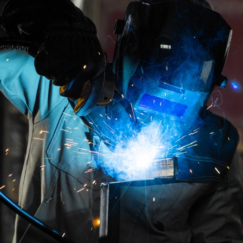 Аппарат инвертор. полуавтомат. cварки IMIG-160 Synergy, 160 А, ПВ 60%, катушка 5 кг Denzel по ценам производителя в Челябинске с доставкой по всей России