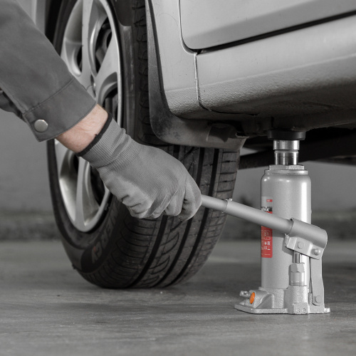 Домкрат гидравлический бутылочный, 6 т, h подъема 216-413 мм Matrix по ценам производителя в Челябинске с доставкой по всей России