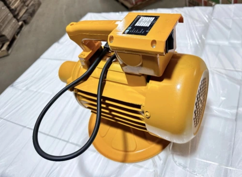 Электропривод глубинного вибратора для бетона 2,2 кВт TOR ZN70-C по ценам производителя в Челябинске с доставкой по всей России