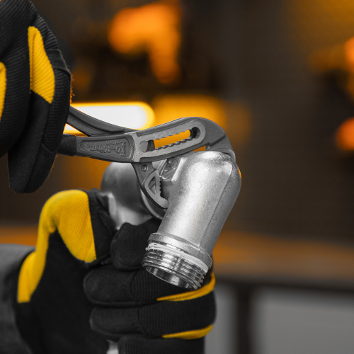 Клещи переставные, обливные рукоятки, 180 мм Denzel по ценам производителя в Челябинске с доставкой по всей России