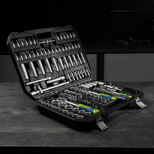 Набор инструментов, 1/2", 3/8", 1/4", пластиковый кейс 172 предм. Сибртех по ценам производителя в Челябинске с доставкой по всей России