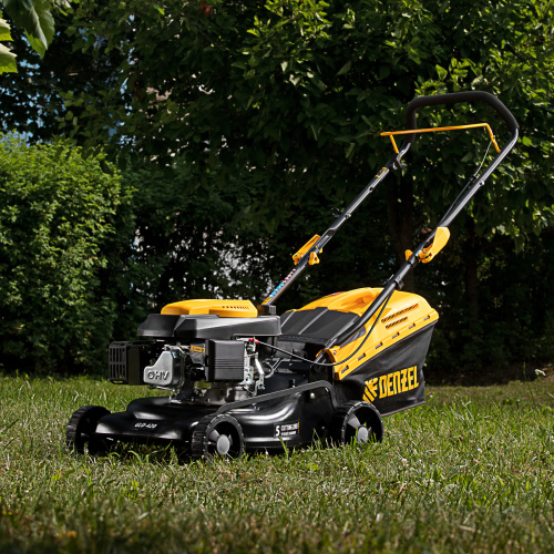 Газонокосилка бензиновая GLD-420, 146 см3, ширина 42 см, 40 л Denzel по ценам производителя в Челябинске с доставкой по всей России