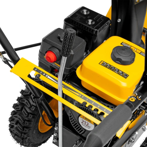 Бензиновая снегоуборочная машина SB 560, 212 cc, ручной старт Denzel по ценам производителя в Челябинске с доставкой по всей России