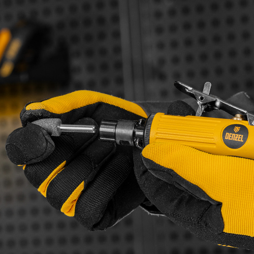 Пневмошлифмашина прямая PGS25000, 25000 об/мин, 10 шлиф. камней, цанга - 3, 6 мм, 113 л/мин Denzel по ценам производителя в Челябинске с доставкой по всей России