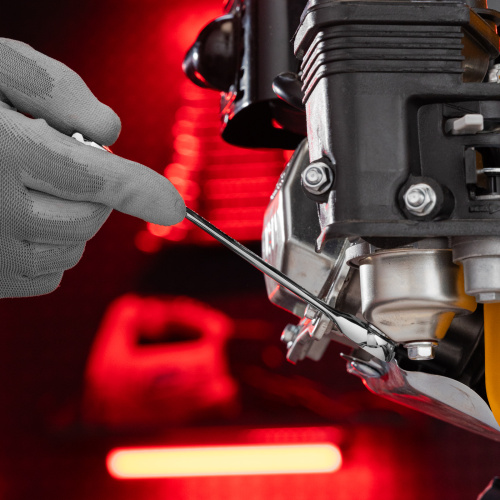 Ключ комбинированный трещоточный, 10 мм, CrV, зеркальный хром Matrix Professional по ценам производителя в Челябинске с доставкой по всей России