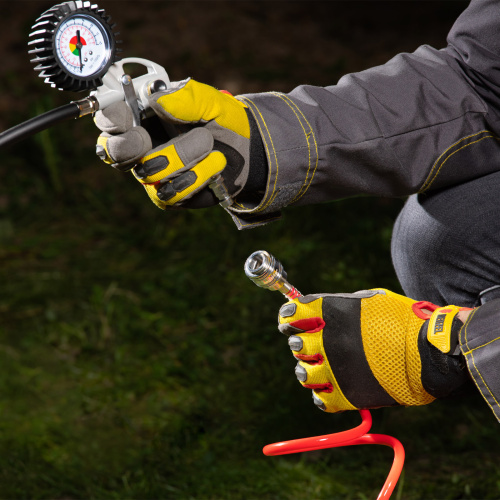 Набор пневмоинструмента, 5 предметов, быстросъемное соединение, краскораспылитель с нижним бачком Matrix по ценам производителя в Челябинске с доставкой по всей России