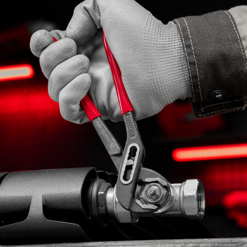 Клещи переставные 180 мм, хром-ванадий, обливные рукоятки Matrix по ценам производителя в Челябинске с доставкой по всей России