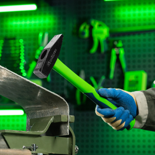 Молоток слесарный, 800 г, фибергласовая обрезиненная рукоятка Сибртех по ценам производителя в Челябинске с доставкой по всей России