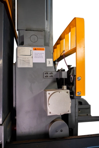 Ричтрак электрический с кабиной TOR 2,0 т 8,6 м CQD20-D по ценам производителя в Челябинске с доставкой по всей России