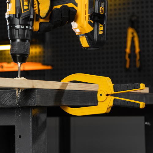 Струбцина клещеобразная, удлиненная 75 х 110 мм двухкомпонентные рукоятки Denzel по ценам производителя в Челябинске с доставкой по всей России