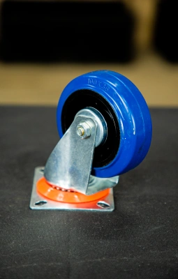 Колесо поворотное резина SRCL 42 100 мм (N) по ценам производителя в Челябинске с доставкой по всей России