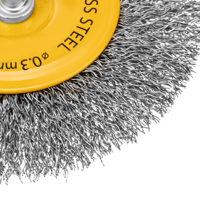 Щетка для дрели 100 мм, Плоская, со шпилькой, нержавеющая витая проволока Denzel по ценам производителя в Челябинске с доставкой по всей России