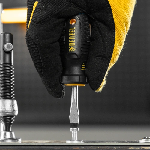 Отвертка, SL6x38 мм, S2, 3к рукоятка Denzel по ценам производителя в Челябинске с доставкой по всей России