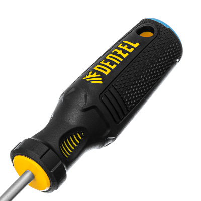 Отвертка, SL5x100 мм, S2, 3к рукоятка Denzel по ценам производителя в Челябинске с доставкой по всей России