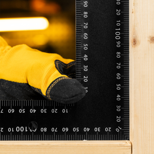 Угольник, 400 х 600 мм, алюминиевый, лазерная гравировка Denzel по ценам производителя в Челябинске с доставкой по всей России