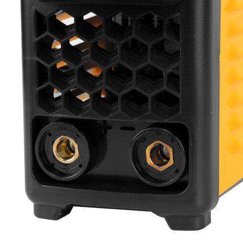 Аппарат инвертор. дуговой сварки SDM-220 Top, 220 А, ПВ 60% кейс Denzel по ценам производителя в Челябинске с доставкой по всей России