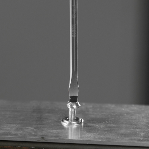 Отвертка, SL3х75 мм, S2, 3к рукоятка Denzel по ценам производителя в Челябинске с доставкой по всей России