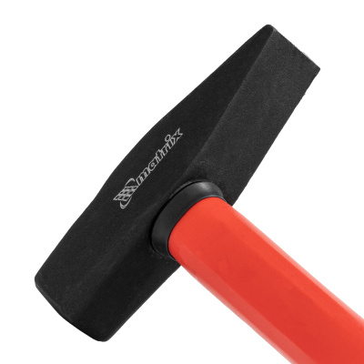 Молоток слесарный, 500 г, фибергласовая обрезиненная рукоятка Matrix по ценам производителя в Челябинске с доставкой по всей России