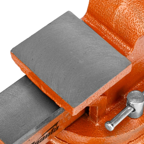 Тиски слесарные, 100 мм, поворотные, с наковальней Sparta по ценам производителя в Челябинске с доставкой по всей России