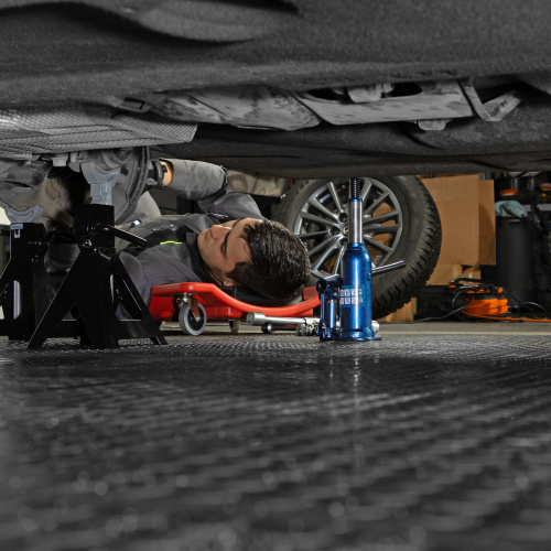 Домкрат гидравлический бутылочный, 3 т, h подъема 188-363 мм, в пластиковом кейсе Stels по ценам производителя в Челябинске с доставкой по всей России