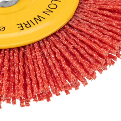 Щетка для дрели, 100 мм, Плоская, со шпилькой, нейлоновая щетина Denzel по ценам производителя в Челябинске с доставкой по всей России