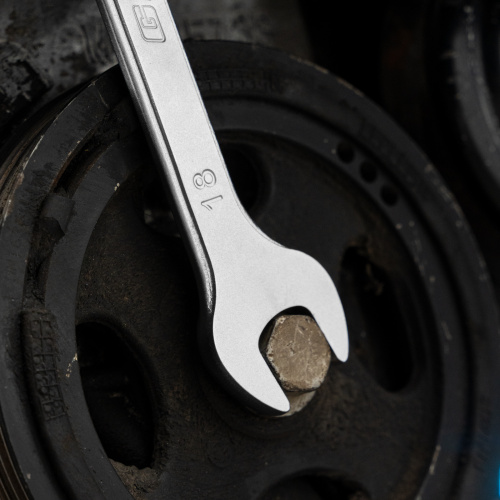 Ключ комбинированный трещоточный, 18 мм, количество зубьев 100 Gross по ценам производителя в Челябинске с доставкой по всей России