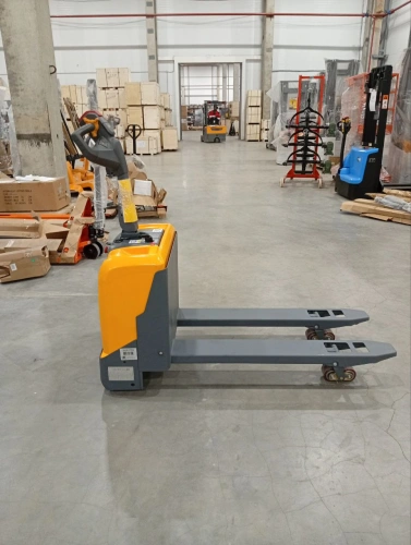 Тележка электрическая 2000 кг 1150 мм XILIN CBD20W 24/105 В/Ач по ценам производителя в Челябинске с доставкой по всей России