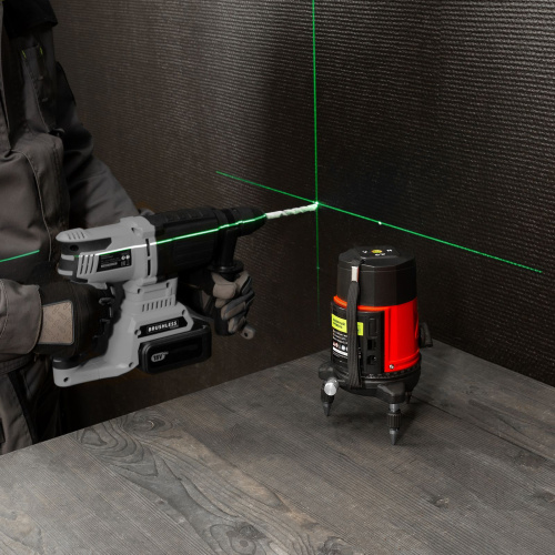 Лазерный уровень CRX-30G, 30 м, зеленый луч, батарейки, резьба 5/8" MTX по ценам производителя в Челябинске с доставкой по всей России