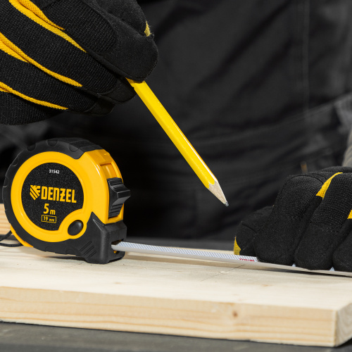 Рулетка 5м х 19мм, двухкомп. корпус, кнопка-пауза Denzel по ценам производителя в Челябинске с доставкой по всей России