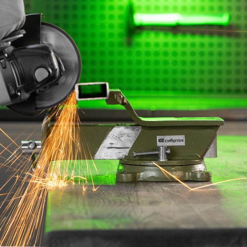 Тиски слесарные, 125 мм, стальные, поворотные Сибртех по ценам производителя в Челябинске с доставкой по всей России