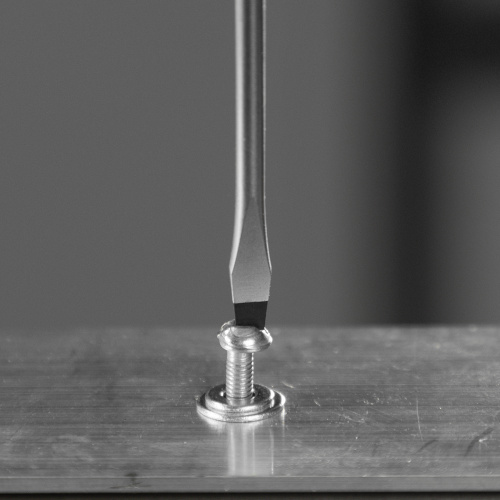 Отвертка, SL3х100 мм, S2, 3к рукоятка Denzel по ценам производителя в Челябинске с доставкой по всей России