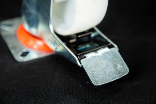 Колесо поворотное полипропилен SRCnb 42 100 мм с тормозом (N) по ценам производителя в Челябинске с доставкой по всей России