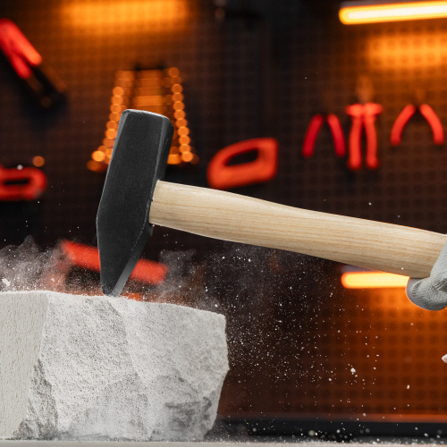 Молоток слесарный, 1000 г, квадратный боек, деревянная рукоятка Sparta по ценам производителя в Челябинске с доставкой по всей России