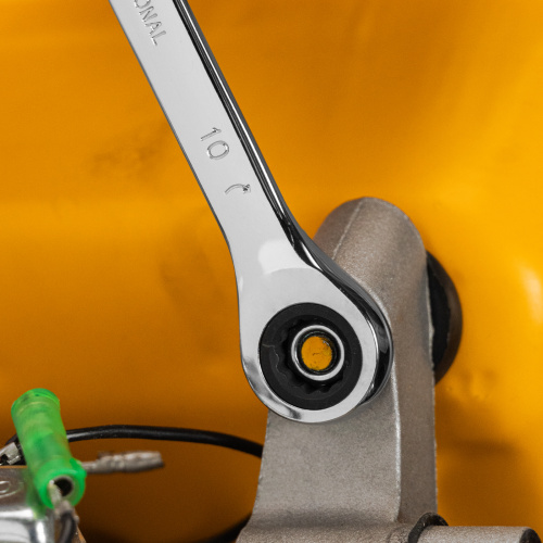 Ключ комбинированный трещоточный, 10 мм, CrV, зеркальный хром Matrix Professional по ценам производителя в Челябинске с доставкой по всей России