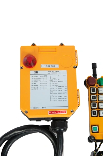 Комплект радиоуправления TOR F24-8S (380В, 8 кнопок) по ценам производителя в Челябинске с доставкой по всей России