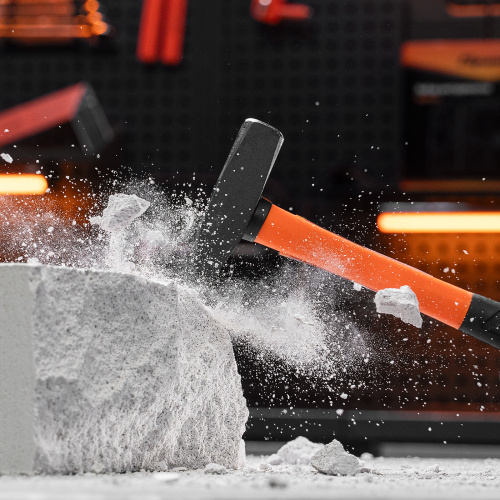 Молоток слесарный, 400 г, фибергласовая обрезиненная рукоятка Sparta по ценам производителя в Челябинске с доставкой по всей России