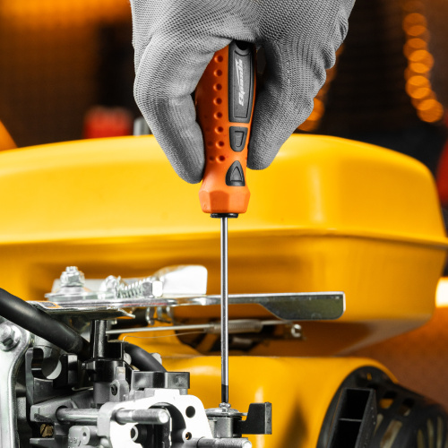 Набор отверток "Point", CrV, двухкомпонентные рукоятки, 6 шт, Sparta по ценам производителя в Челябинске с доставкой по всей России