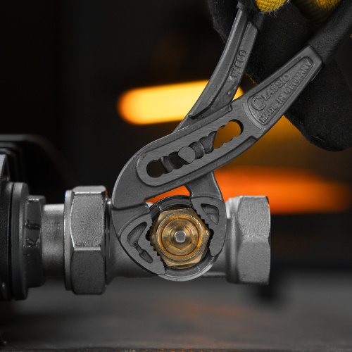 Клещи переставные, обливные рукоятки, 180 мм Denzel по ценам производителя в Челябинске с доставкой по всей России