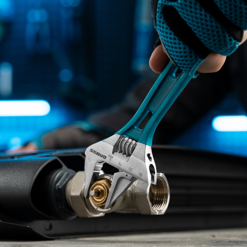 Ключ разводной 200 мм, CrV, облегченный Gross по ценам производителя в Челябинске с доставкой по всей России