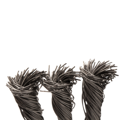 Щетка для УШМ, 200 мм, "Плоская", крученая нержавеющая проволока 0.5 мм, посадка 22.2 мм Denzel по ценам производителя в Челябинске с доставкой по всей России