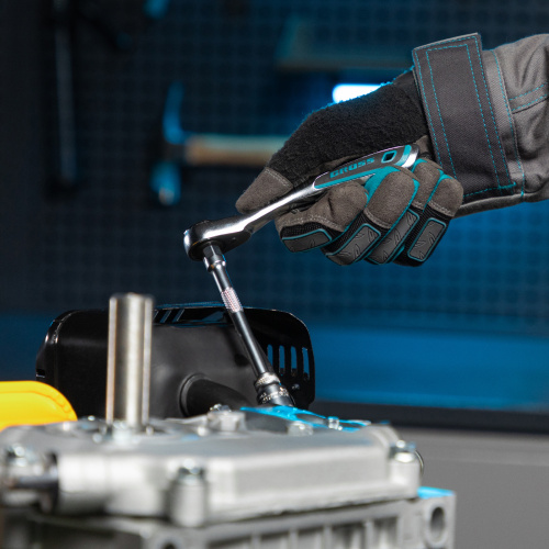 Набор торцевых головок, трещотка 120 зубьев, 1/4", CrV, 12 предметов Gross по ценам производителя в Челябинске с доставкой по всей России