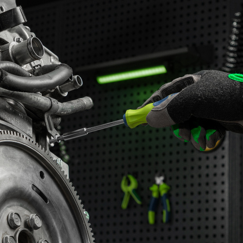 Набор инструментов, 1/2", 3/8", 1/4", пластиковый кейс 215 предм. Сибртех по ценам производителя в Челябинске с доставкой по всей России